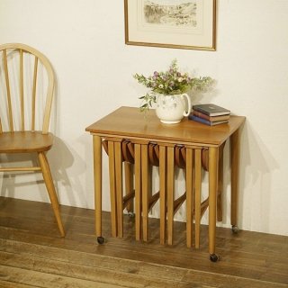 英国ヴィンテージ家具 ネストテーブル 入れ子式テーブル  丸テーブル コーヒーテーブル A532