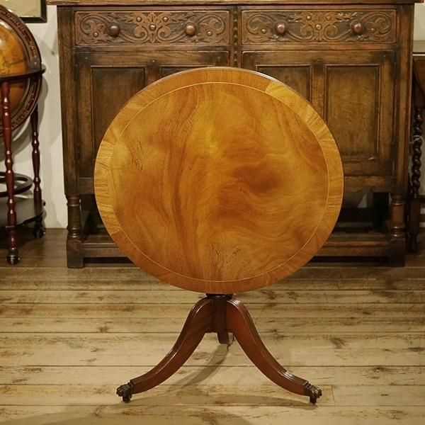 英国アンティーク家具 | ラウンドテーブル Tilt-Top Table - Q'S 英国アンティーク家具 | ラウンドテーブル Tilt-Top Table - Q'S
