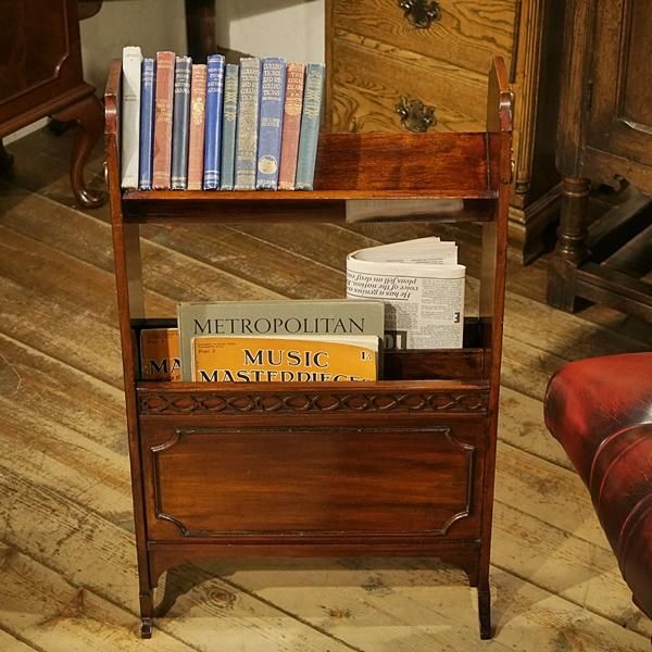 BOOKCASE - Q'S ANTIQUES BOOKCASE - Q'S ANTIQUES