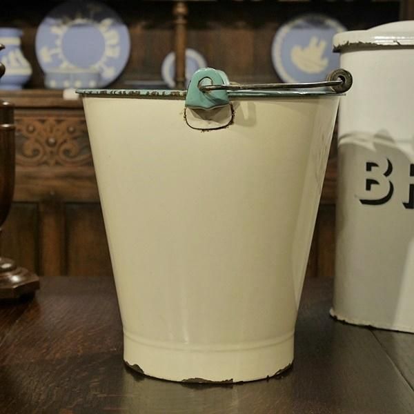 英国アンティーク雑貨 | ホーロー小ぶりなバケツ S061 - Q'S ANTIQUES