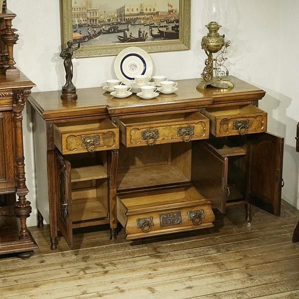 SIDEBOARD - Q'S ANTIQUES SIDEBOARD - Q'S ANTIQUES