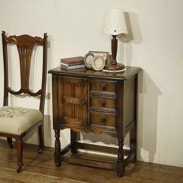 うのにもお得な情報満載！ 英国アンティーク家具 | サイドキャビネット | ナイトテーブル 家具