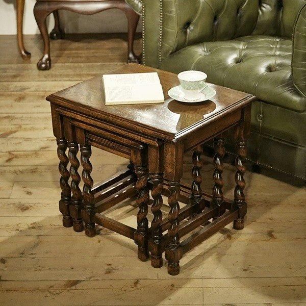 ネストテーブル　イギリスアンティーク 英国アンティーク家具 | ツイストレッグ ネストテーブル - Q'S