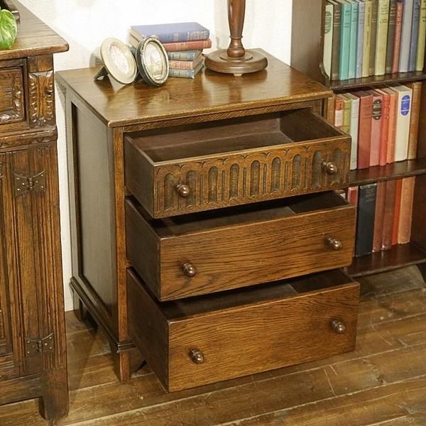 CHEST OF DRAWERS - Q'S ANTIQUES CHEST OF DRAWERS - Q'S ANTIQUES
