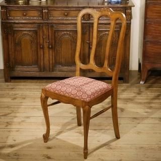 CHAIR - Q'S ANTIQUES CHAIR - Q'S ANTIQUES