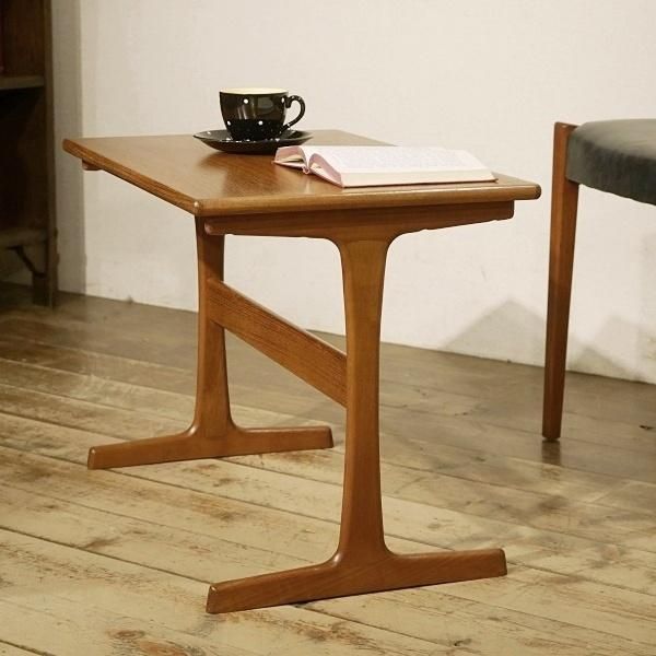 TABLE - Q'S ANTIQUES TABLE - Q'S ANTIQUES