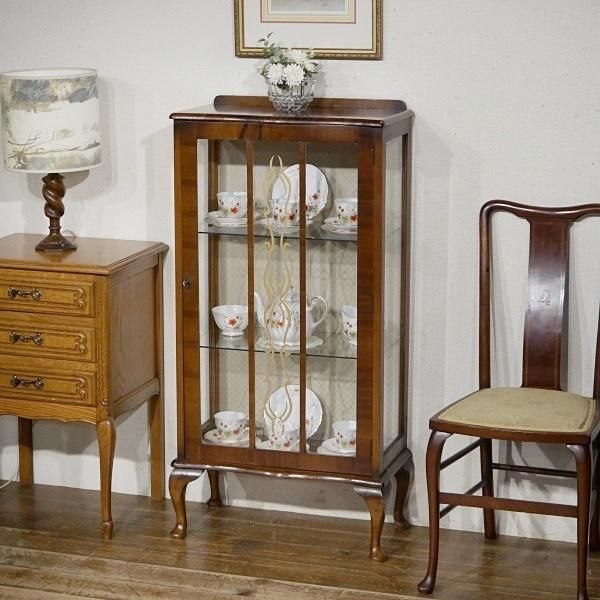 英国アンティーク家具 | ディスプレイキャビネット - Q'S ANTIQUES