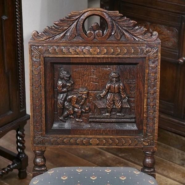 英国アンティークツイストレッグチェア 英国アンティークツイストレッグチェア | 手彫り彫刻 - Q'S ANTIQUES