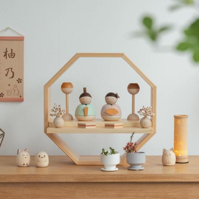 ことの木製ひな人形 親王飾り 八角 W<img class='new_mark_img2' src='https://img.shop-pro.jp/img/new/icons13.gif' style='border:none;display:inline;margin:0px;padding:0px;width:auto;' />