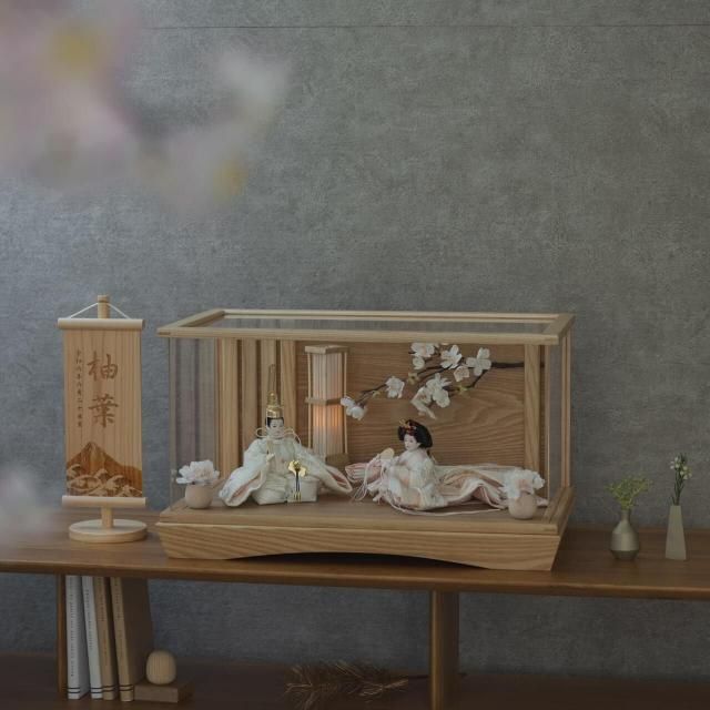 ことの平安ひな　ゆき　桜円ケース　駿河行燈付