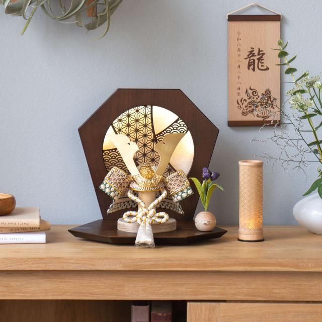 ことのオリジナル兜　だいち　灯六角衝立　B