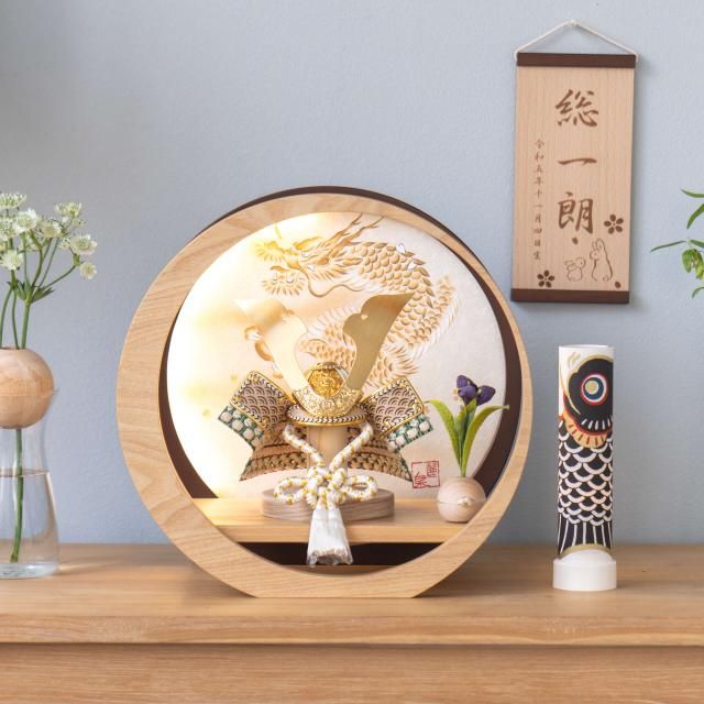 ことのオリジナル兜　だいち　灯月型飾台　手描龍