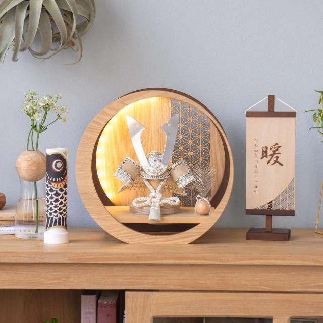 ことのオリジナル兜　ゆき　灯月型飾台　麻の葉