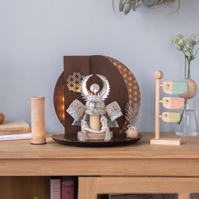 ことのオリジナル兜　徳川家康　灯円麻の葉衝立B