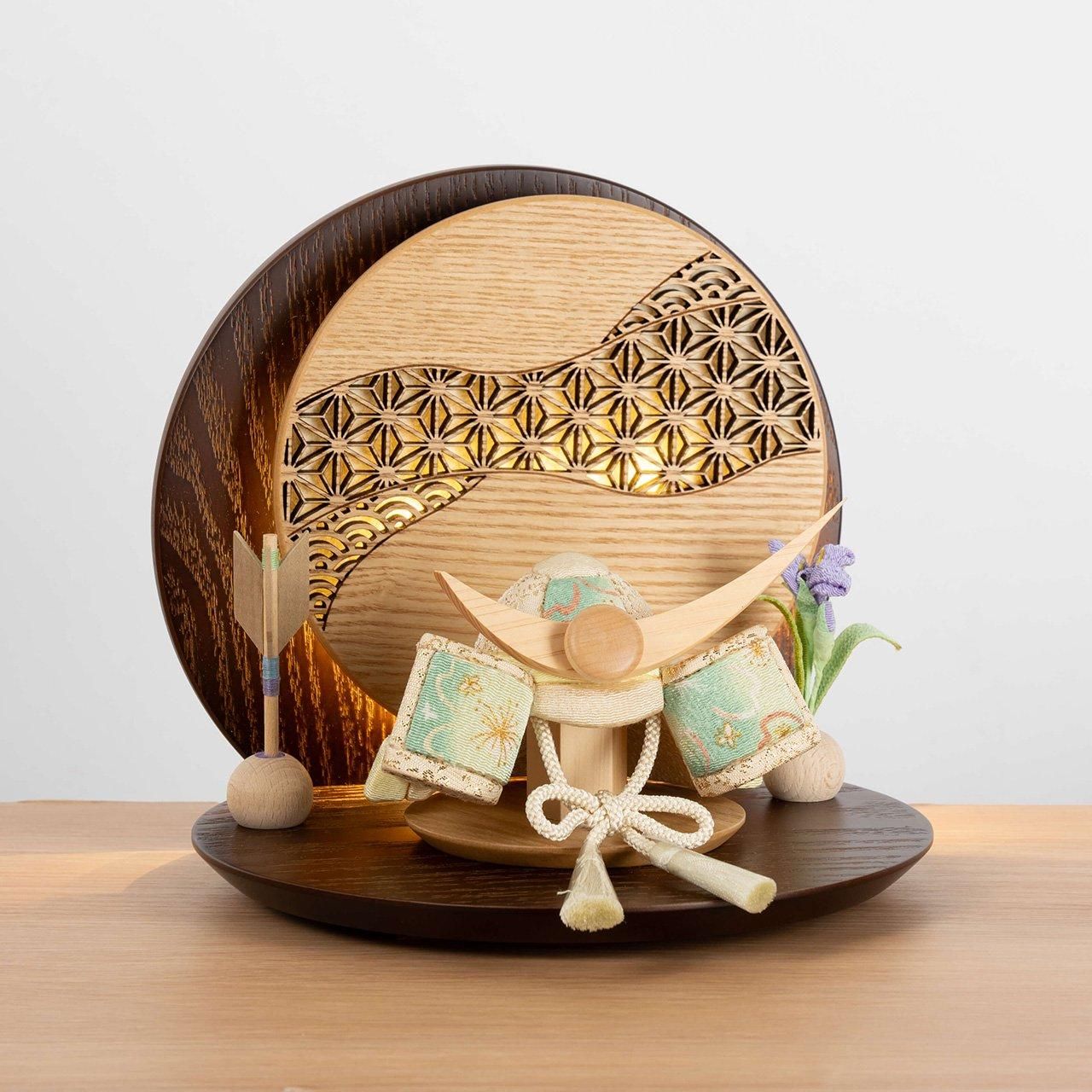 コンパクトでかわいい「ことの木目込かぶと」