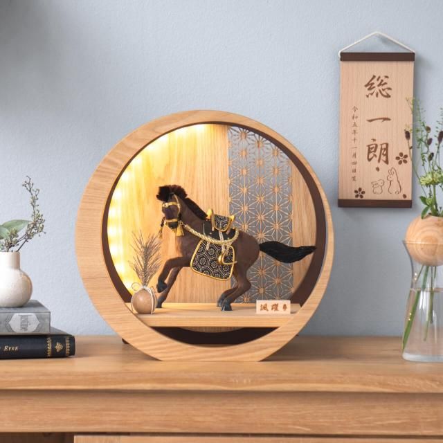 ことの颯躍（そうや）たつき　灯月型飾台　麻の葉