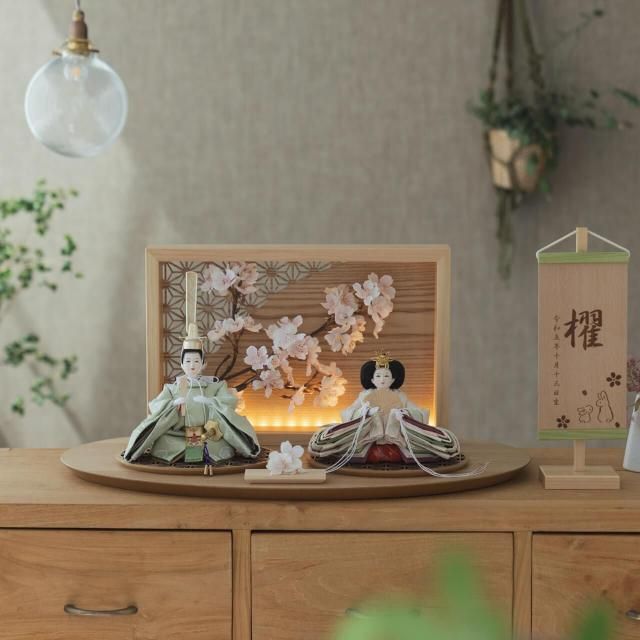 <img class='new_mark_img1' src='https://img.shop-pro.jp/img/new/icons13.gif' style='border:none;display:inline;margin:0px;padding:0px;width:auto;' />ことのひな人形 このは 灯衝立 桜 N