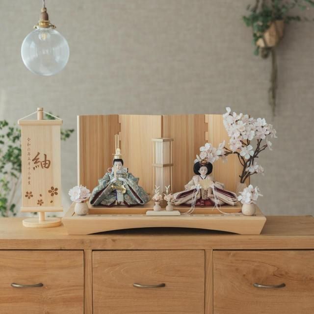 ことのひな人形　ゆうか　円平台　桧　無地