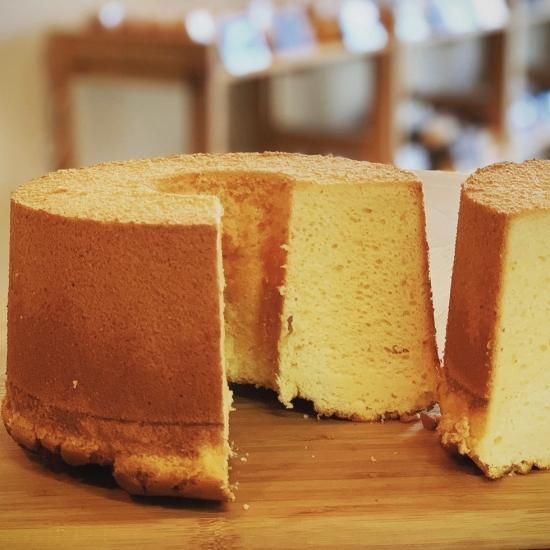 豆乳シフォンケーキ カット Cakefarm