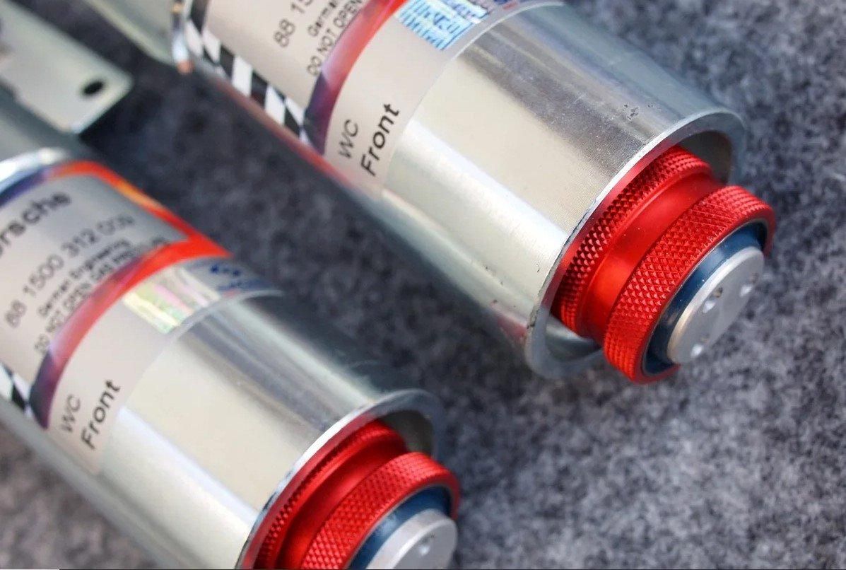 SACHS】 ザックス パフォーマンスコイルオーバーキット #000486 SACHS】 ザックス パフォーマンスコイルオーバーキット #000486