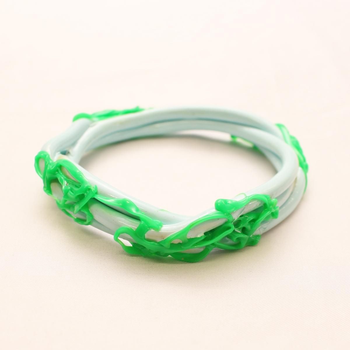  wrist bandsLIGHT BLUE GREEN