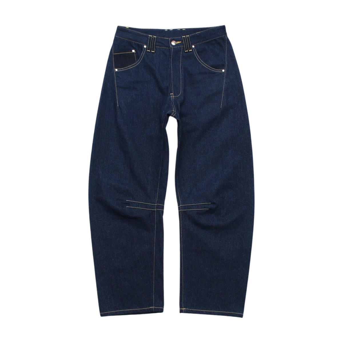 CURVED LEG RELAXED JEAN