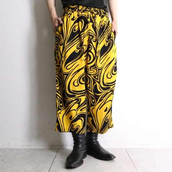 【 SELEN 】yellow×black painting pattern 7 minutes length pants