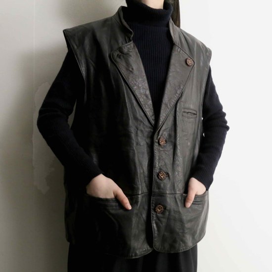 【A.L.S】black×charcoal switch tyrolean leather vest