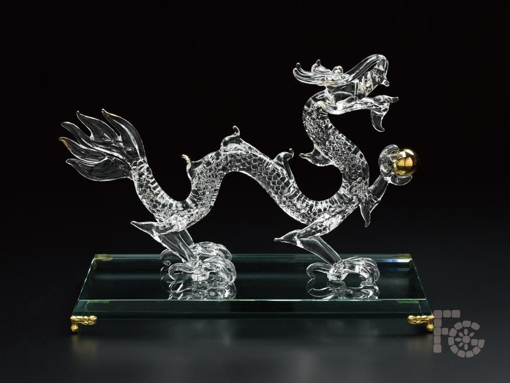 ガラス細工｜開運金皇帝龍｜フォーカートグラスワークス