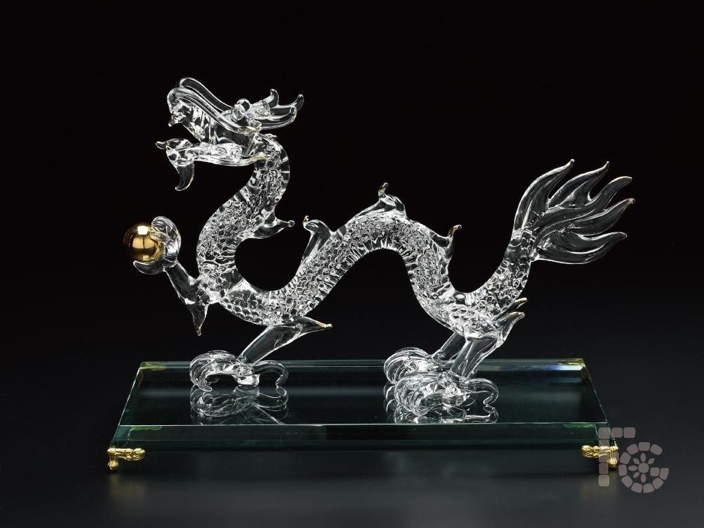 ガラス細工｜開運金皇帝龍｜フォーカートグラスワークス