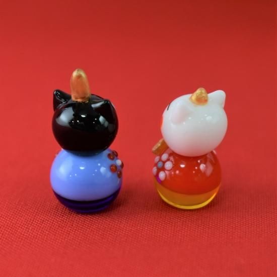希少　ガラス細工　可愛い猫のお雛様　三段雛　おひニャ様　ブライスやリカちゃんにも 希少 ガラス細工 可愛い猫のお雛様 三段雛 おひニャ様 ブライスや
