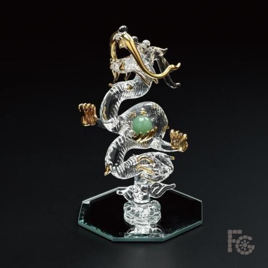 翡翠　透かし彫り置物　福　龍　大小セット ガラス細工｜天然石昇り龍翡翠｜フォーカートグラスワークスガラス