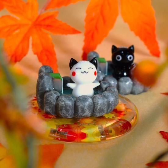 ガラス細工の猫｜露天風呂シロネコ｜フォーカートグラスワークス
