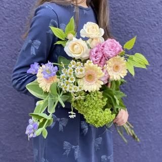 季節の花いけ すみれ花店 Online Shop