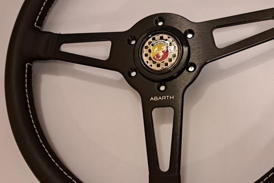 フラットABARTH350mmレザーステアリング - フィアット・アバルト フラットABARTH350mmレザーステアリング - フィアット・アバルト
