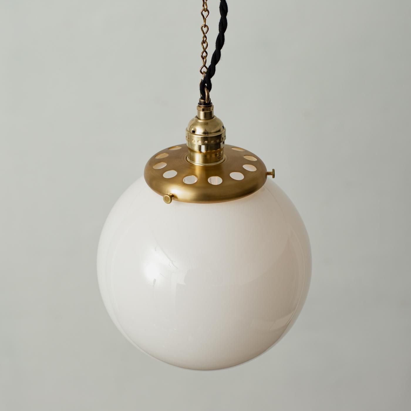 お値下げ↓シビラ☆照明器具☆難あり OPL011-WH GLASS SHADE LAMP-L - POINT NO.39｜東京｜五反田