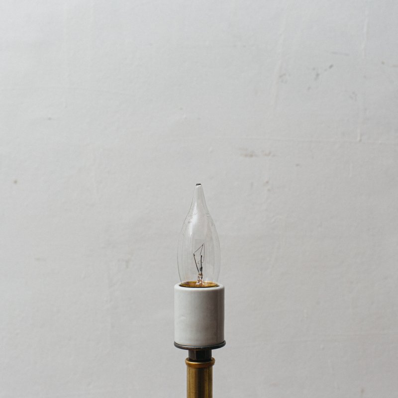 LAMP BULB E26 25W - FLAME TIP CL<br>白熱電球 E26 25W クリア