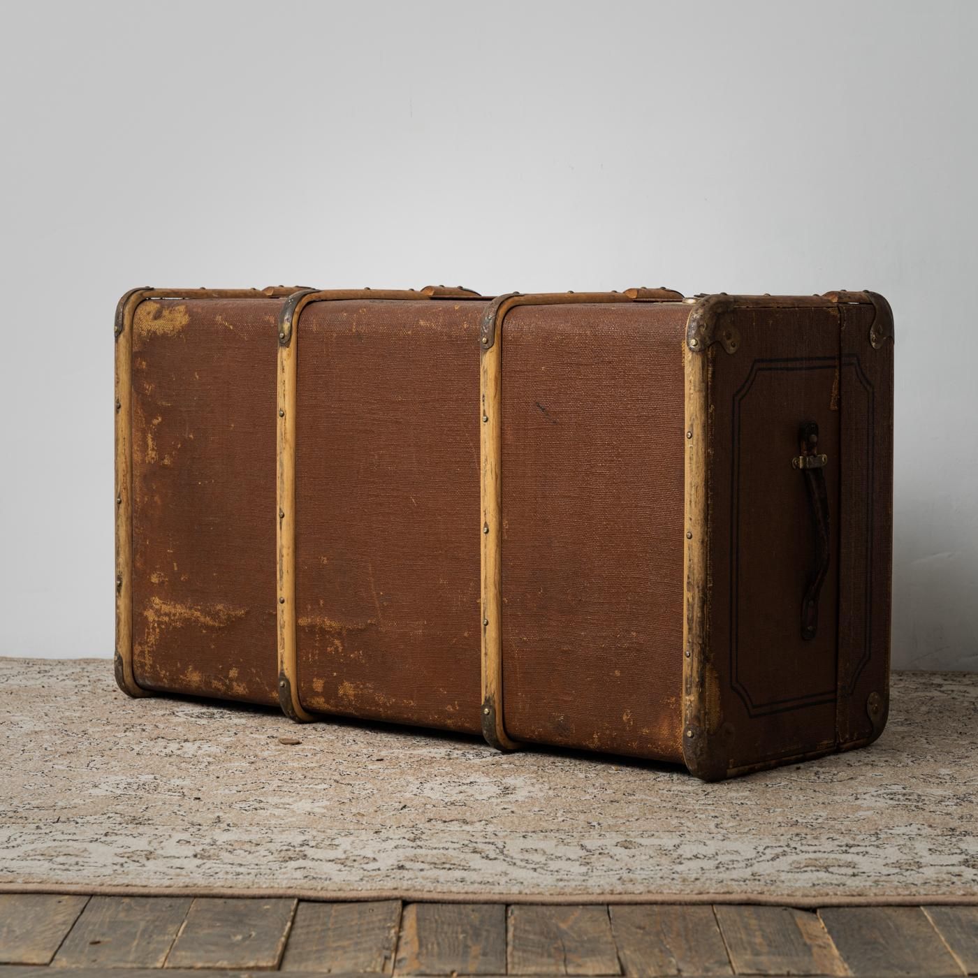 VINTAGE TRUNK - POINT NO.39｜東京｜目黒｜真鍮照明