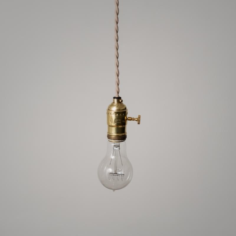 OPL001-U<br>EDISON LAMP - Switch / 﫥