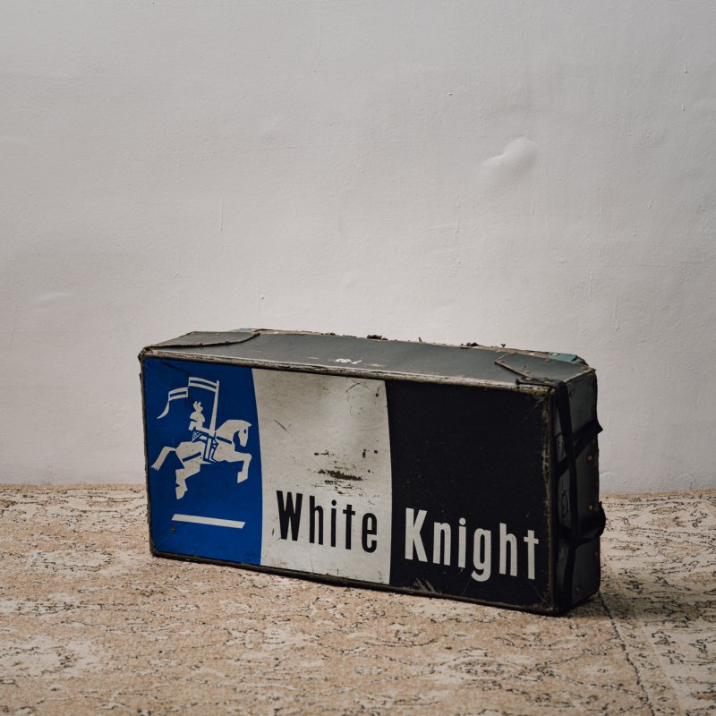 WHITE KNIGHT BOX B<br> ヴィンテージ ランドリーボックス B