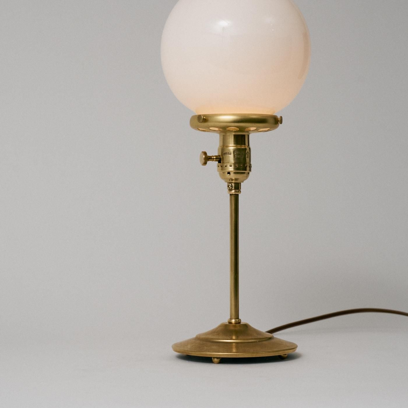 OSL082-WH GLASS SHADE STAND LIGHT - POINT NO.39|東京 OSL082-WH GLASS SHADE STAND LIGHT - POINT NO.39|東京
