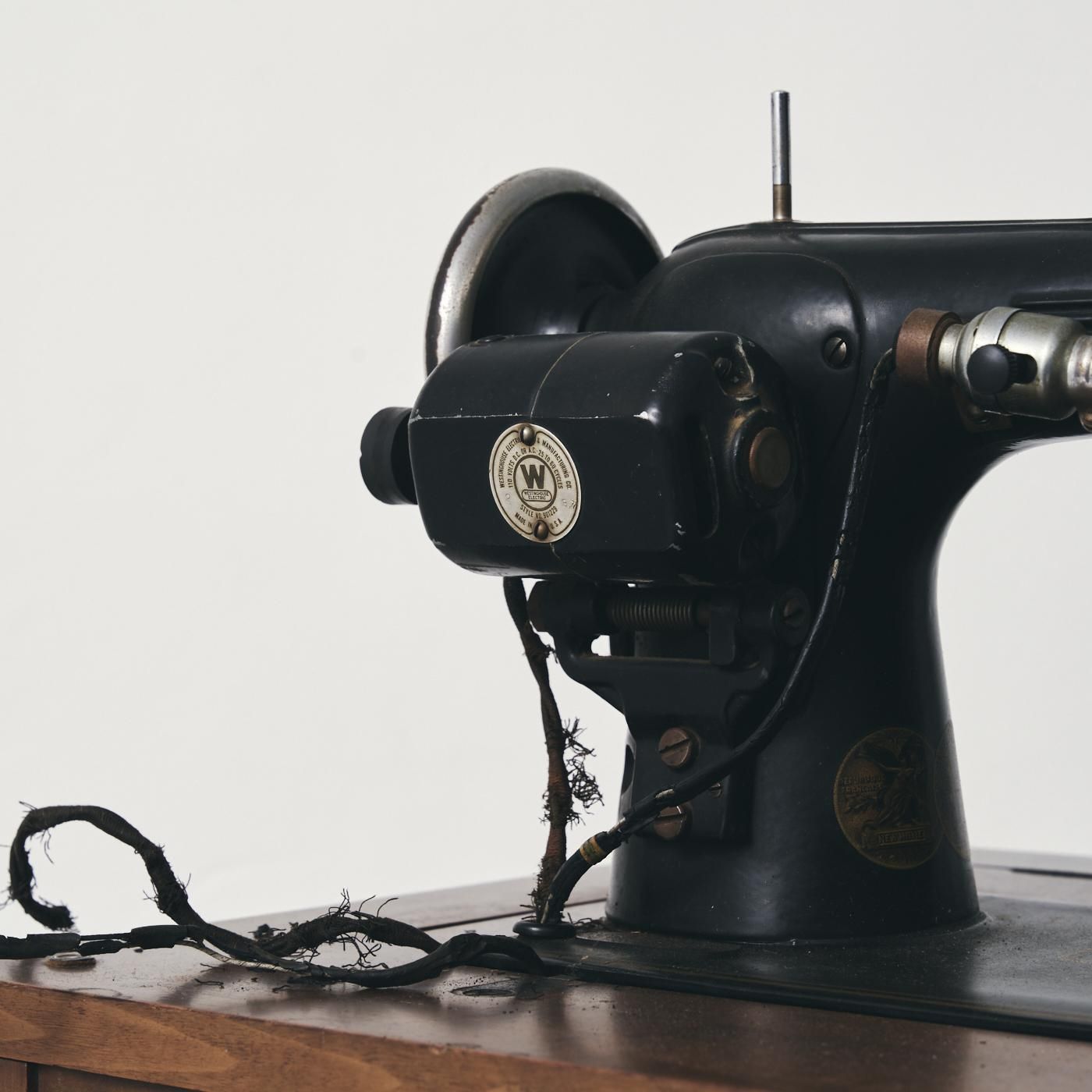 VINTAGE SEWING MACHINE TABLE - POINT NO.39|東京|目黒|真鍮 VINTAGE SEWING MACHINE TABLE - POINT NO.39|東京|目黒|真鍮