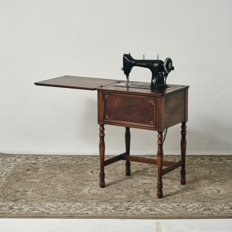 SEWING MACHINE TABLE<br>ơ ߥơ֥