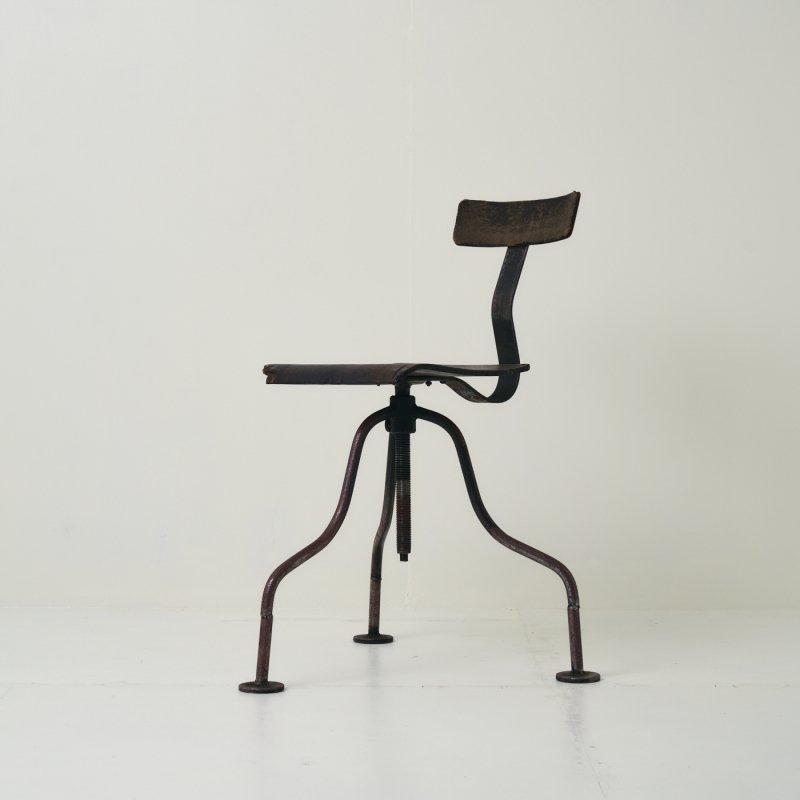 INDUSTRIAL CHAIR<br>ơ ȥꥢ 