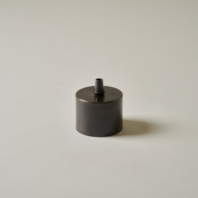 OFL001-A <br>FLANGE - CYLINDER CUP / 真鍮フランジ 布コード専用