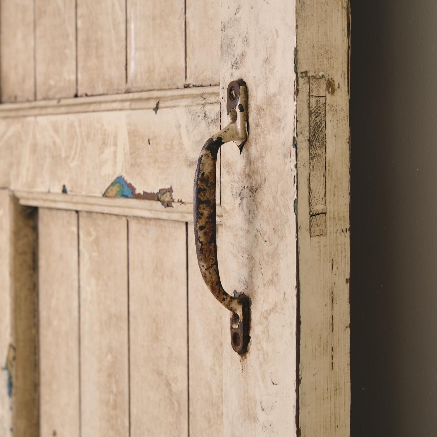 ANTIQUE PAINTED DOOR - POINT NO.39｜東京｜目黒｜真鍮照明