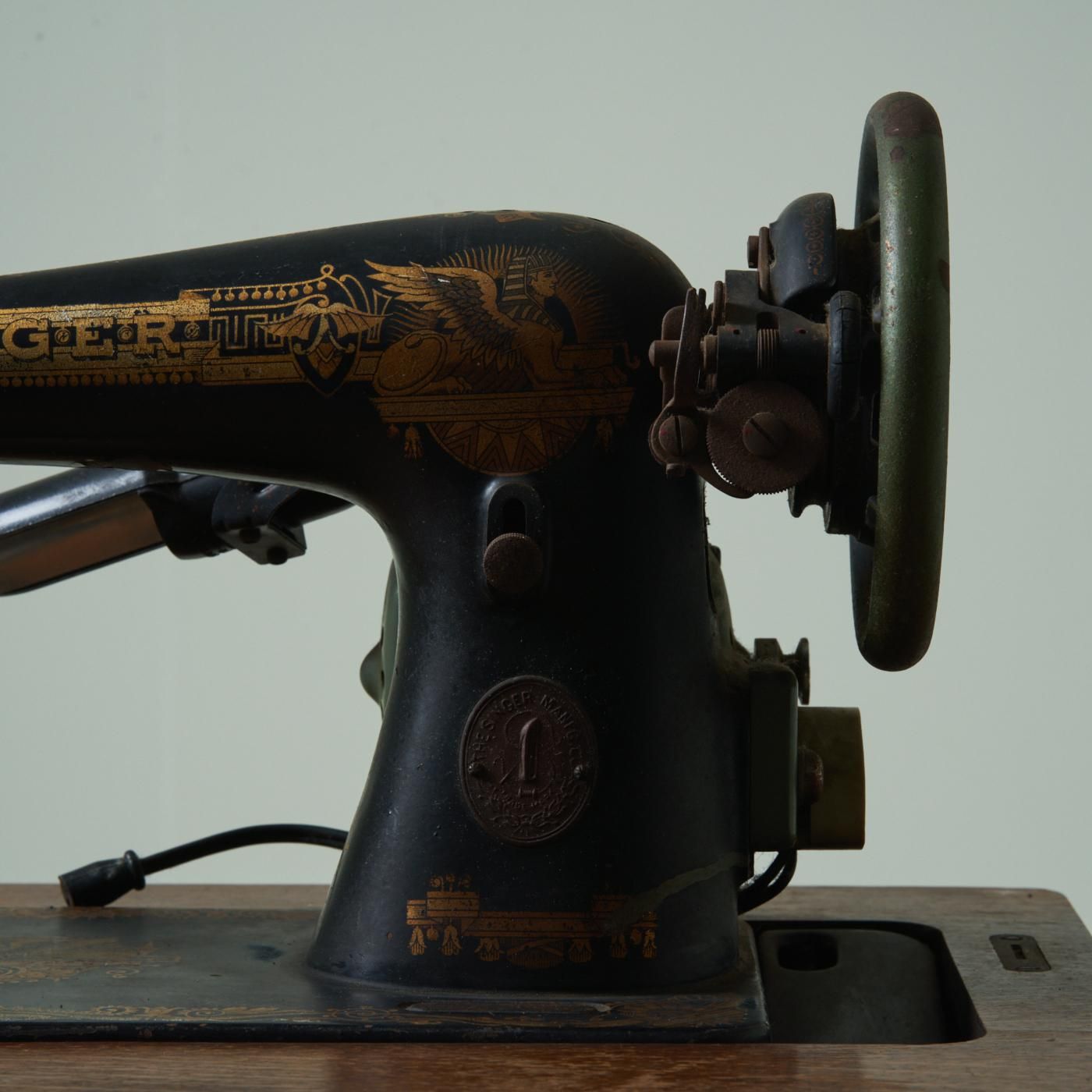 アンティーク　ソーイングマシンテーブル 61jqX1k2McL._AC_UF894,