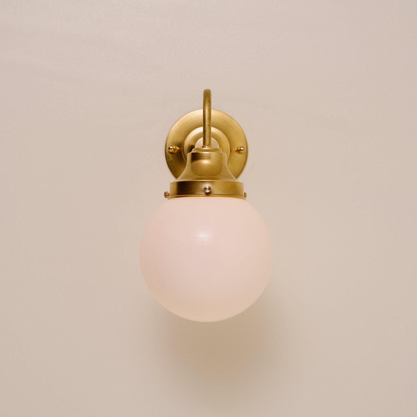 OBL033-WH GLASS SHADE BRACKET LAMP - POINT NO.39｜東京