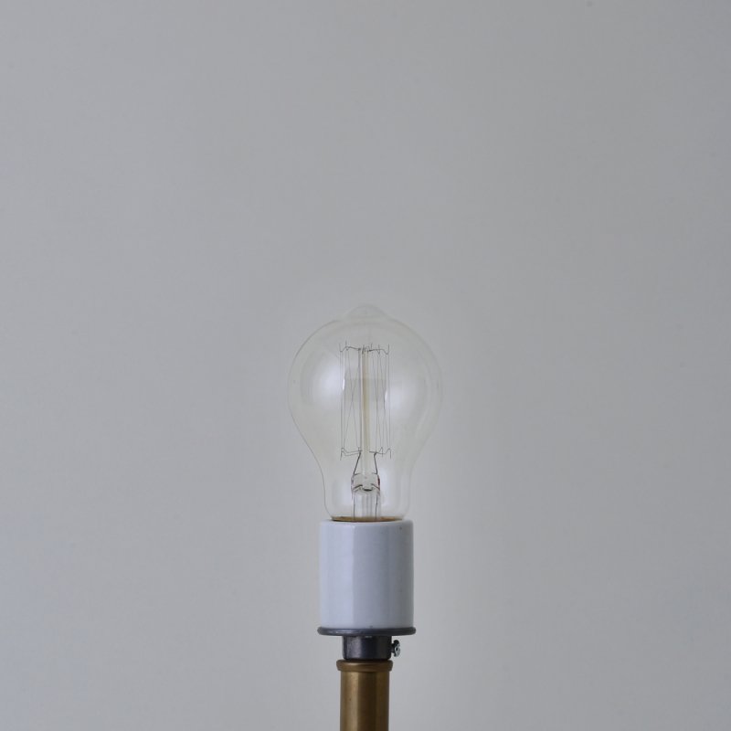 LAR001<br>E26  40W VINTAGE FILAMENT BULB