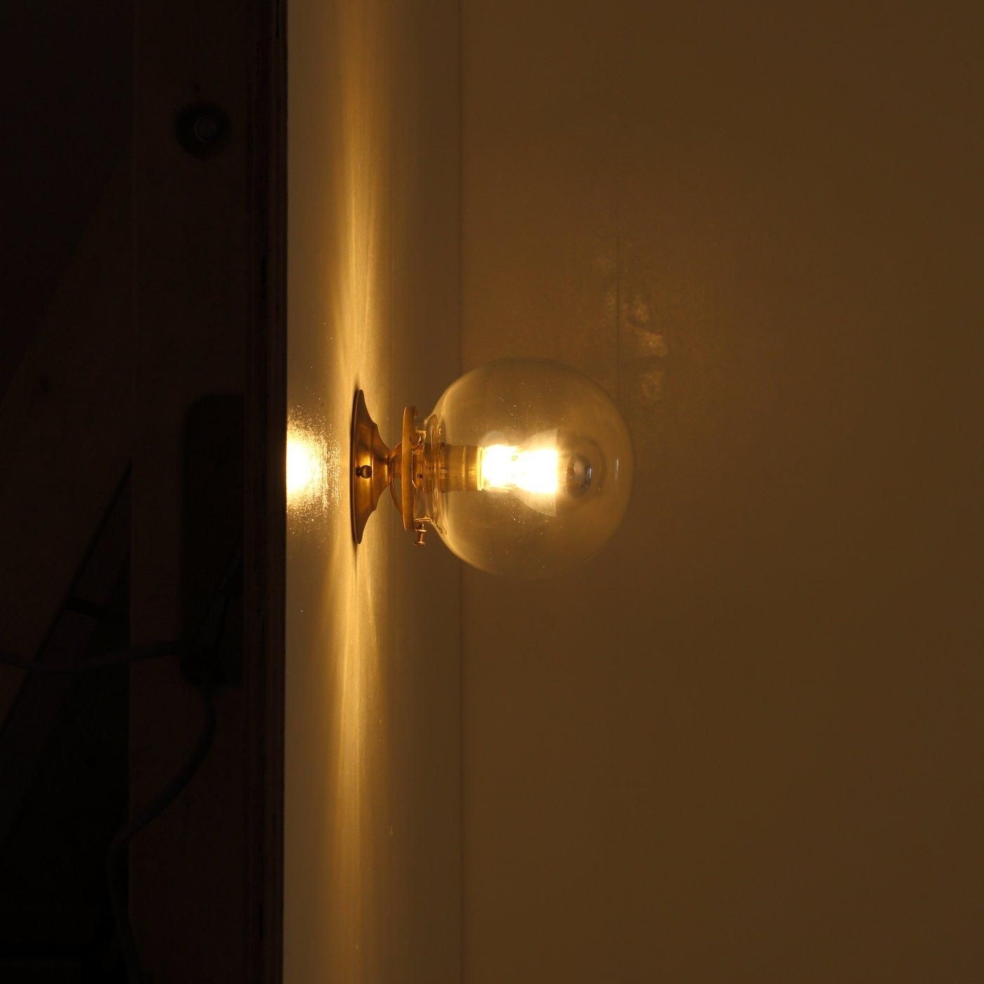 OBL122 GLASS SHADE BRACKET LAMP - POINT NO.39｜東京｜五反田
